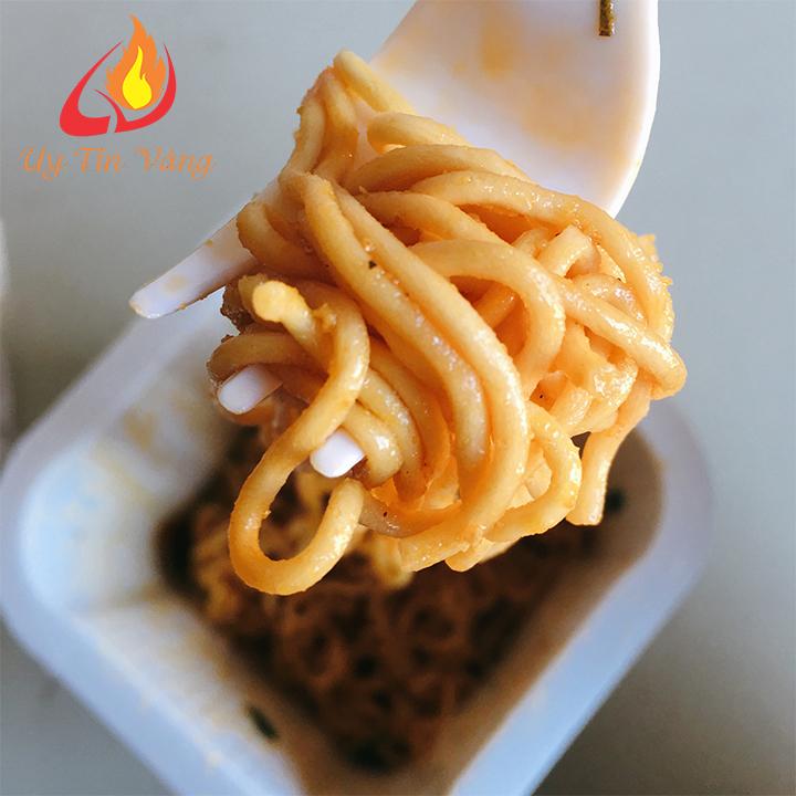 Hộp Mì Trộn Trứng Muối Cung Đình Kool