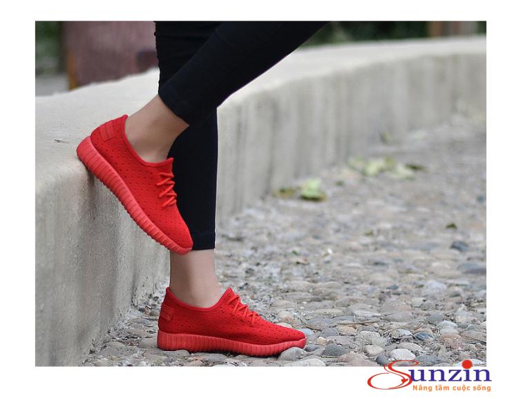 Giày sneaker nữ thoáng chân TVC2 (đỏ)
