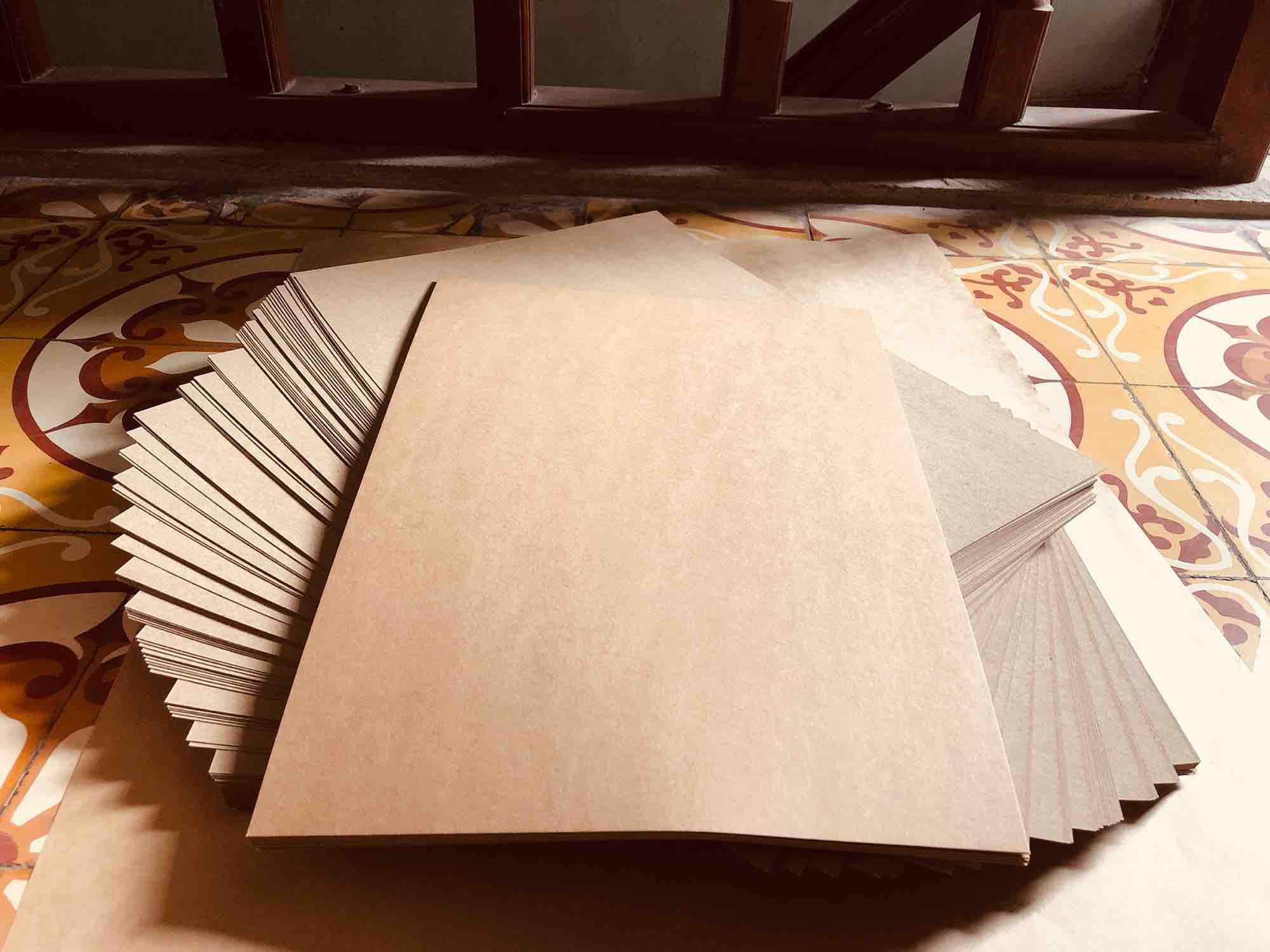 GIẤY KRAFT A4 ĐỊNH LƯỢNG 250 GSM (100 tờ)