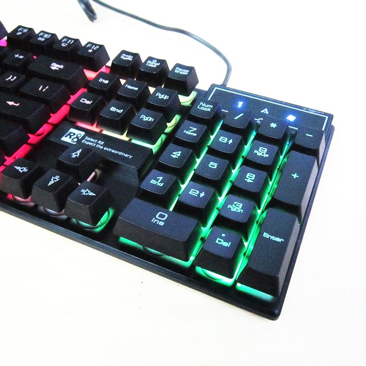BÀN PHÍM CHUYÊN GAME LED ĐA MÀU R8 1822