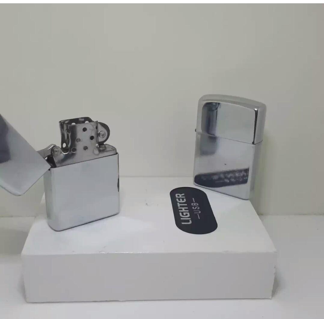 Bật lửa zippo trơn bóng cực sang