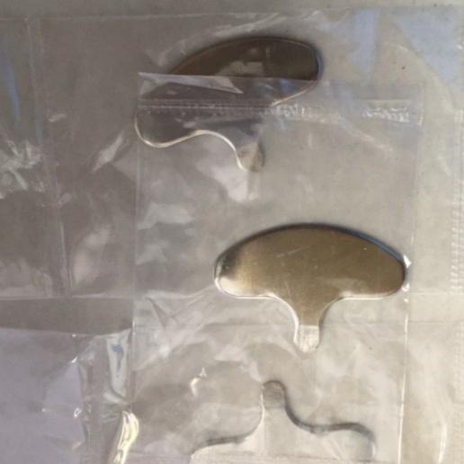 [HCM]1 kg Dụng Cụ Tách Vỏ Quả Óc Chó Mắc ca