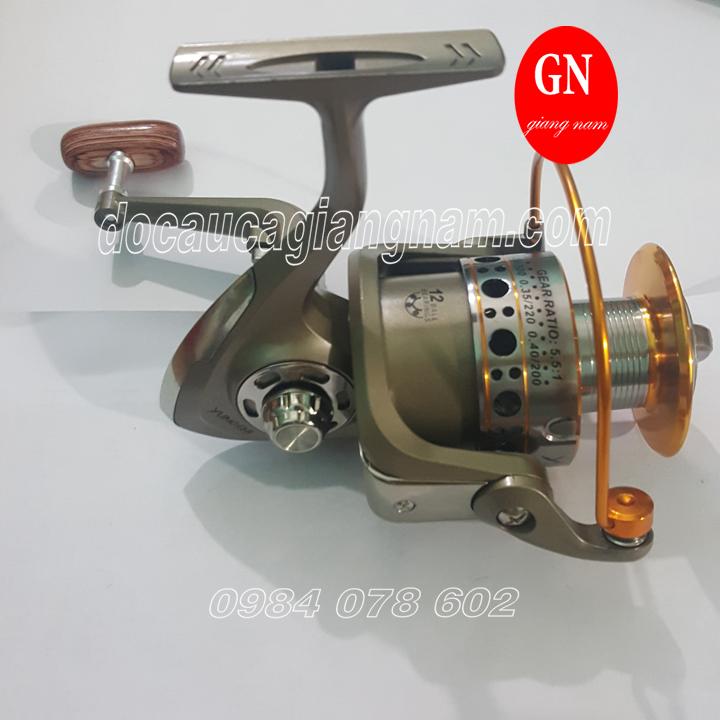 Máy câu cá Yumoshi LC 7000 có 12 bạc đạn cực chất ( đồ câu cá Giang nam )