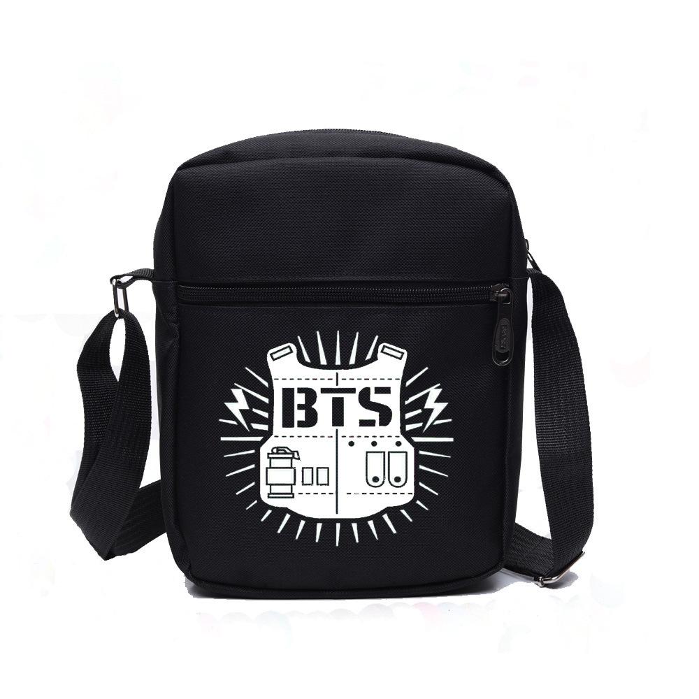 Cặp đeo chéo BTS
