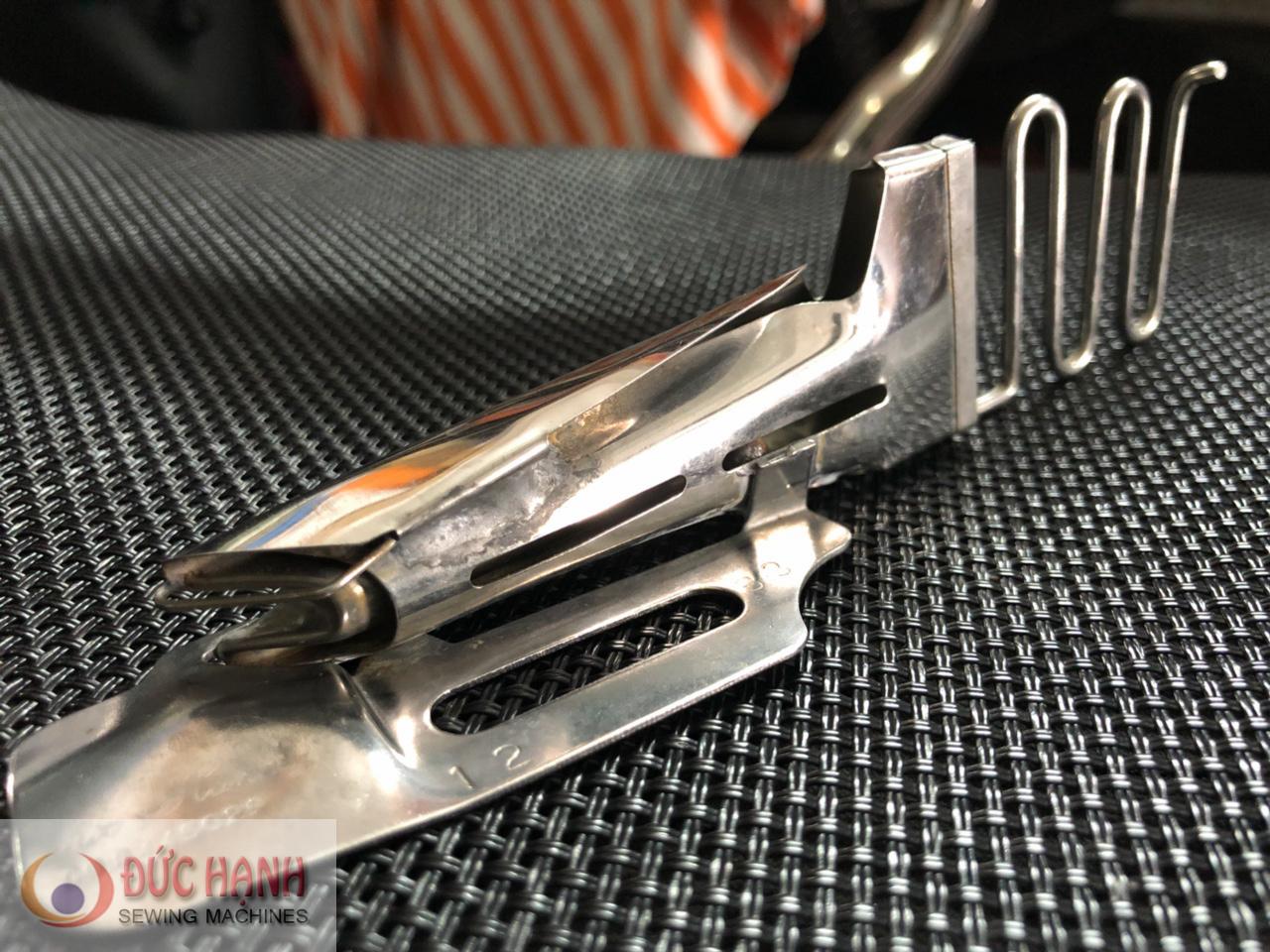 Cử viền 1 mép máy 2 kim