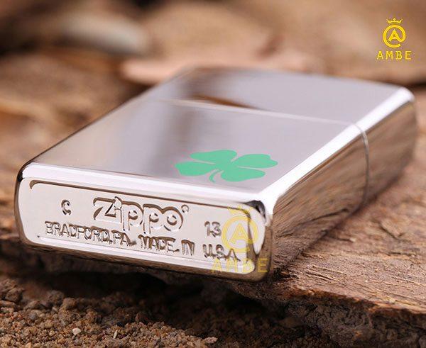 Bật lửa Zippo 24007 cỏ 4 lá may mắn