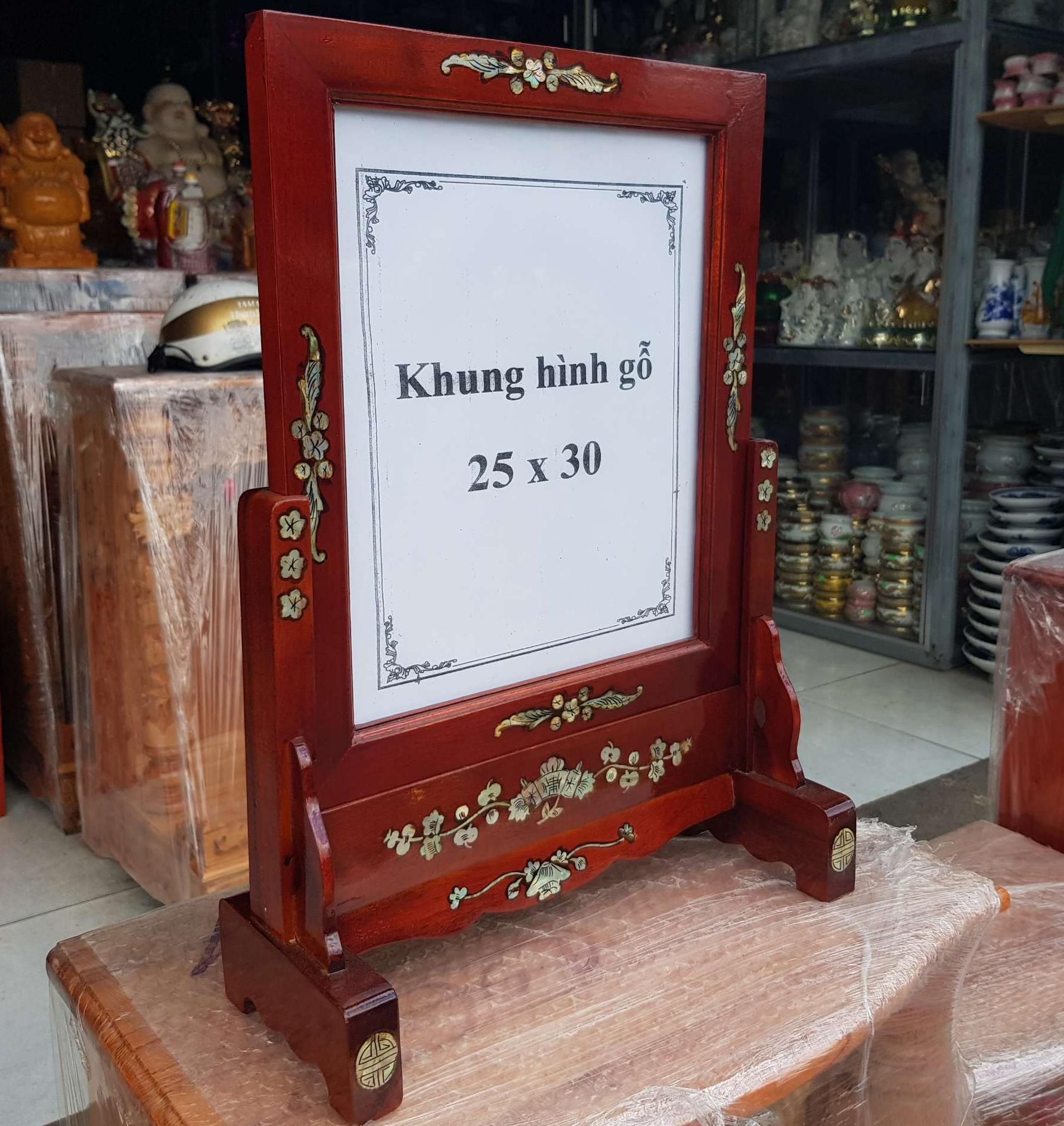 Khung hình thờ gỗ tràm bông vàng