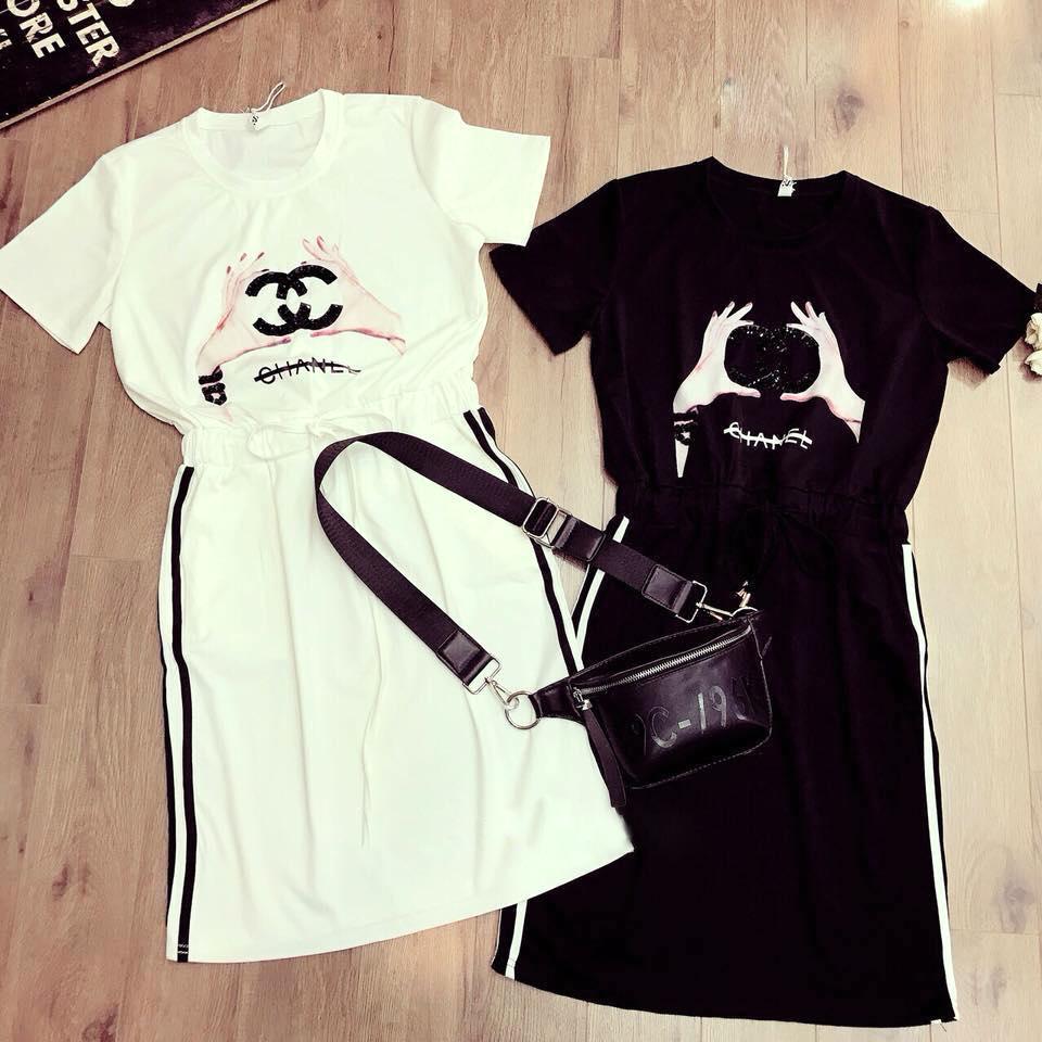 Set áo thun + chân váy sọc