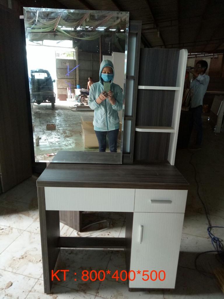 Bàn trang điểm kèm ghế kính lùa Mina Furniture MN-BPMDF-1 (800*400*500)