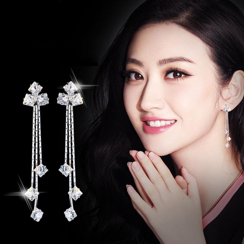 Bông tai nữ tua dài bạc s925 đính đá pha lê lấp lánh