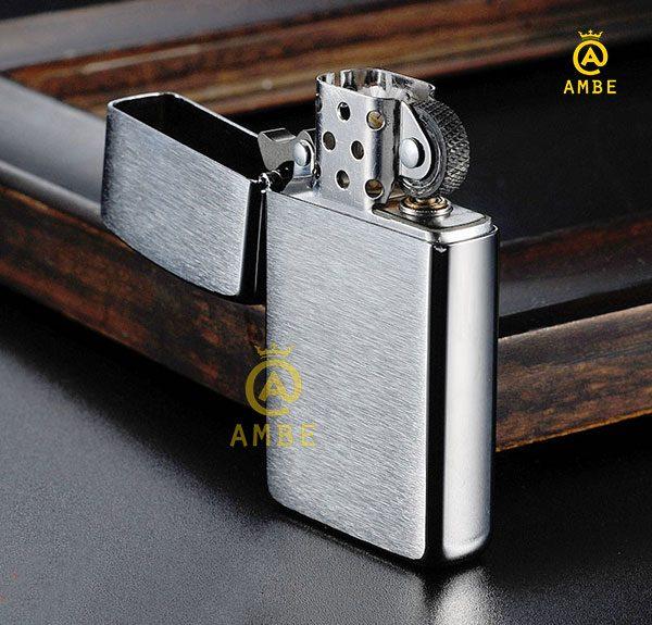 Zippo Brushed Chrome Slim bạc xước 1600