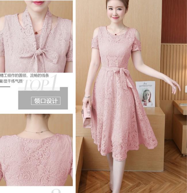 Đầm ren xòe dự tiệc sang trọng