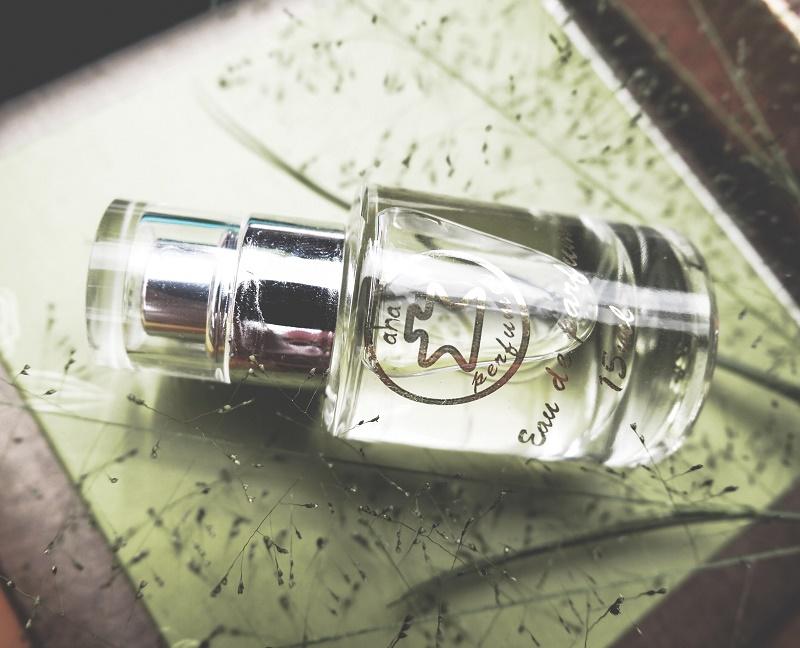 [HCM]Nước hoa nam AHAPERFUMES AHA879 Boss 15ml