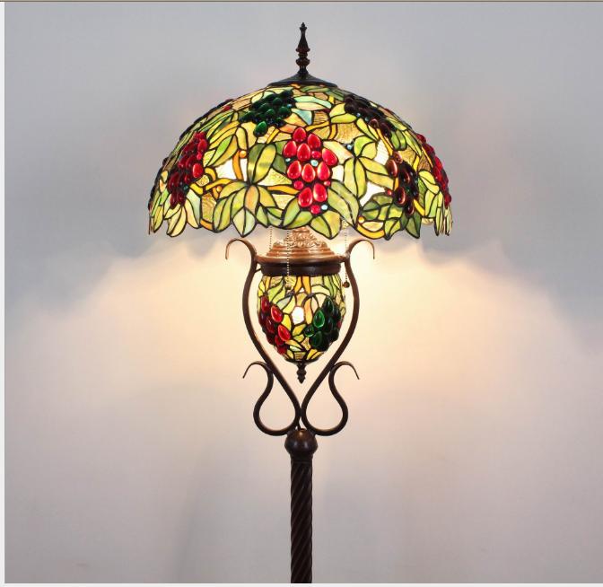 Đèn cây đứng kiểu dáng Tiffany – KH5680