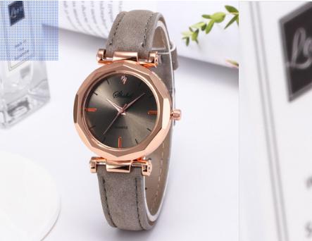 [HCM]Đồng hồ nữ dây da mặt pha lê siêu đẹp  ( Nâu )