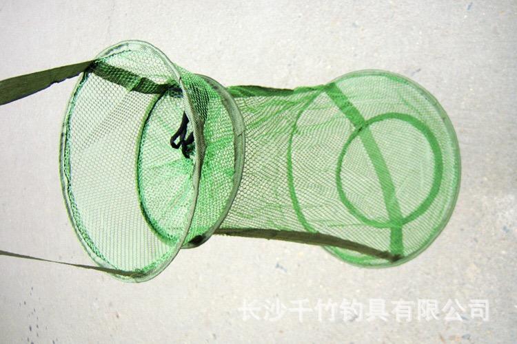 Rỏ đựng cá có dây buộc