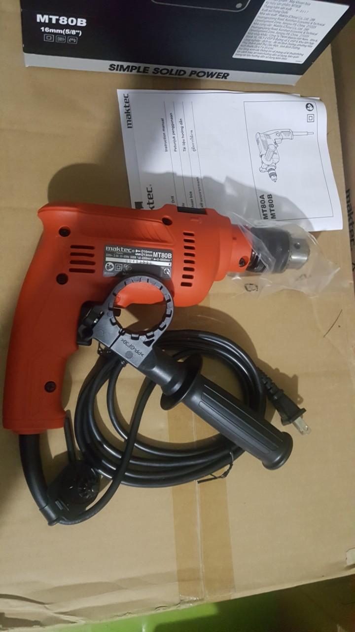 Máy khoan búa Maktec MT80B 500W