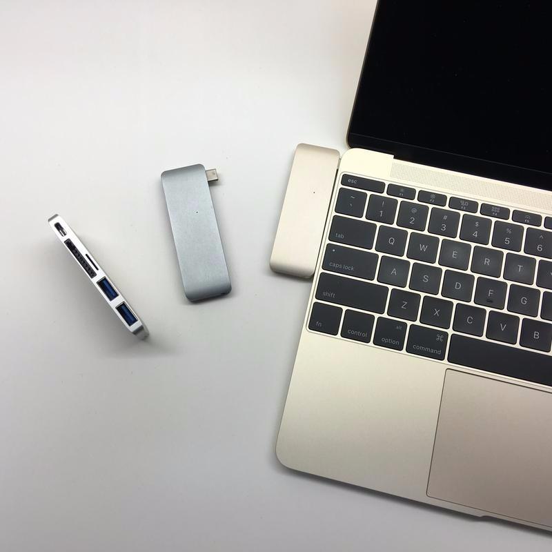 [HCM]Cổng chuyển HyperDrive  5-in-1 USB-C Hub gồm 5 cổng  USB Type-C SDXC micro SDXC 2 x USB 3.0
