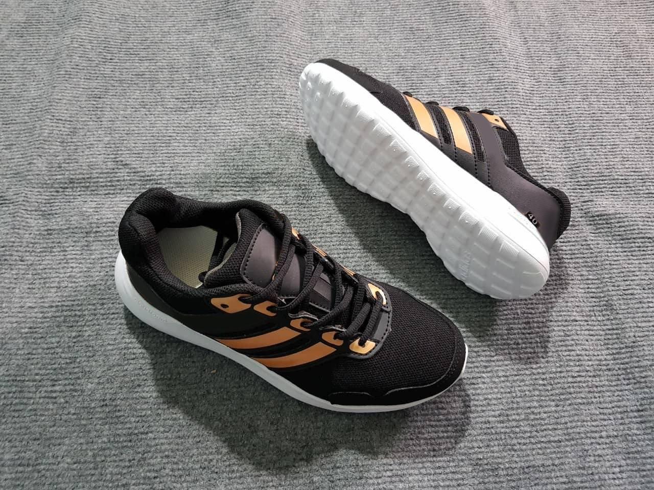 [HCM]Giày Thể Thao Sneaker Nam Nữ (Đen Phối Vàng )