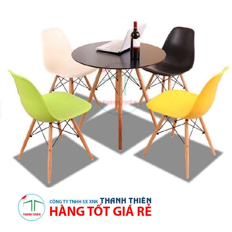 Bộ 4 ghế nội thất, ghế ăn, ghế cafe, ghế nhà hàng, ghế EAMES chân gỗ GCP 001 (bộ 4 ghế 4 màu)