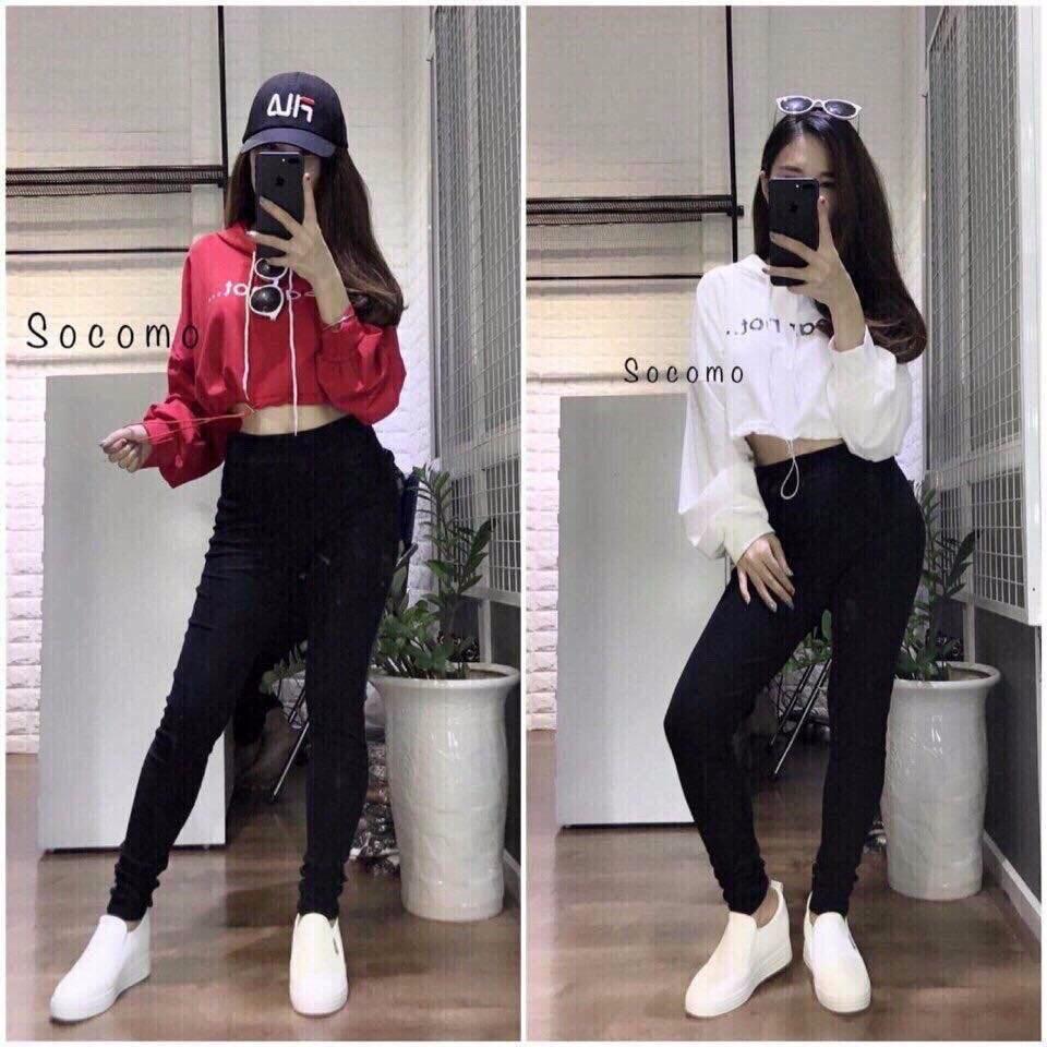 Áo crop top phối mũ FEAR NOT...