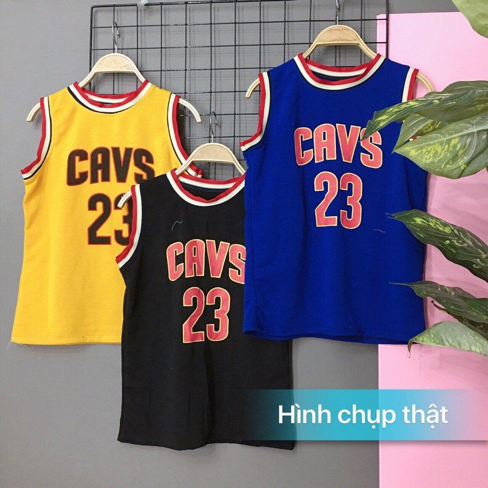 Áo thun 3 lỡ in chữ CAVS 23