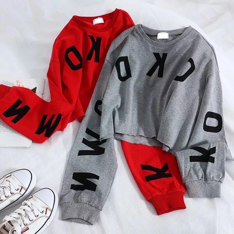Áo croptop chữ nổi cá tính