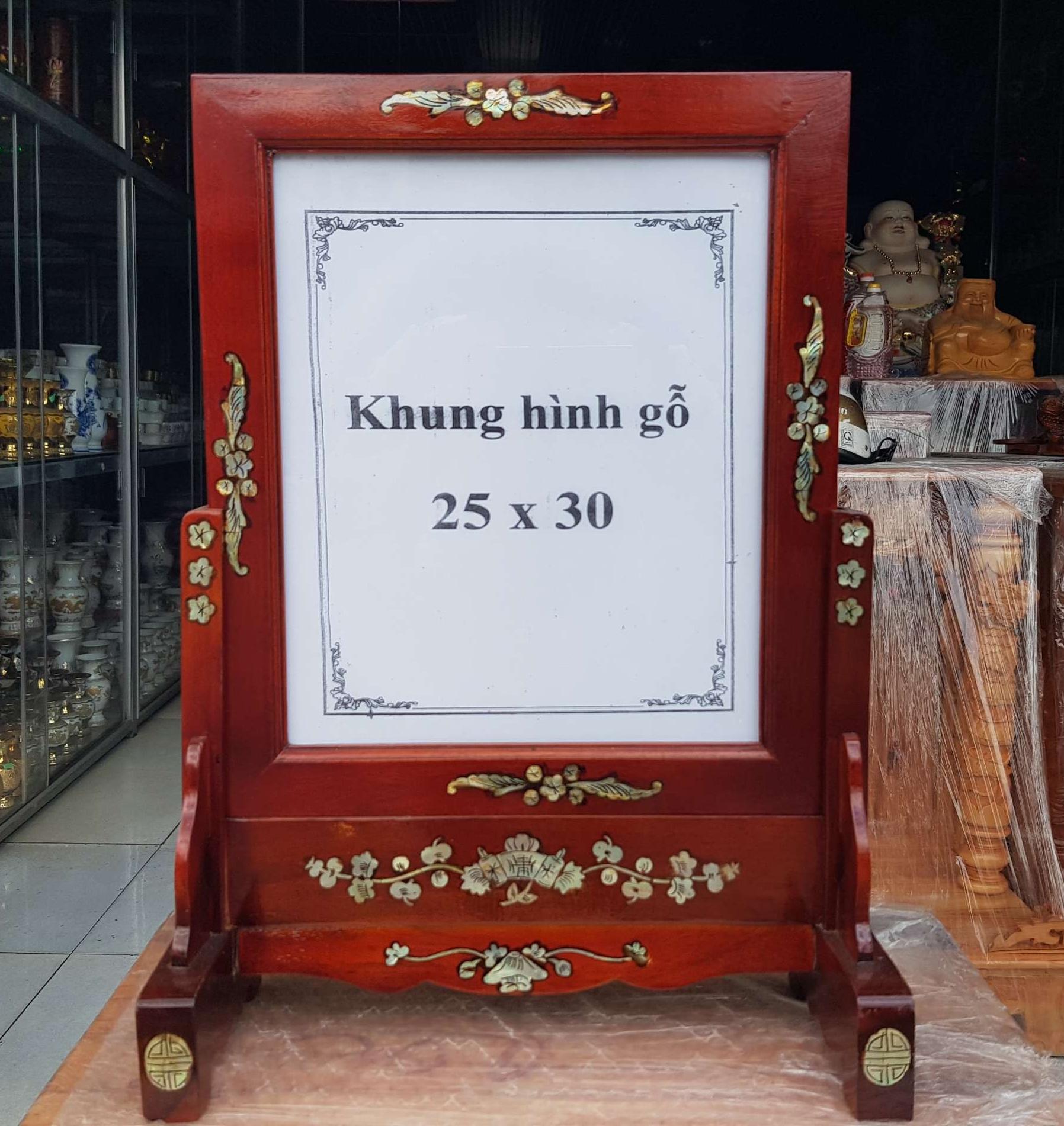 Khung hình thờ gỗ tràm bông vàng