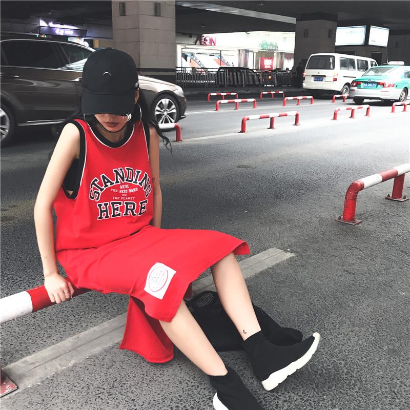 Váy tanktop xẻ tà