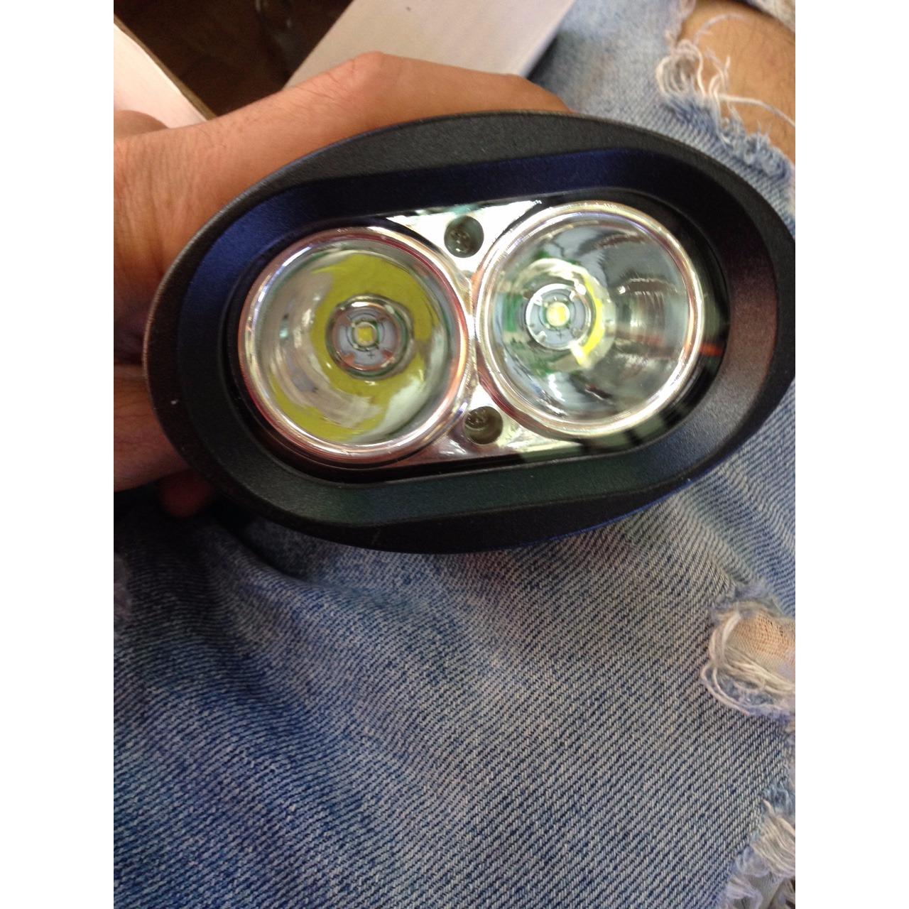 Đèn pha LED trợ sáng L2 tặng thêm Công tắc