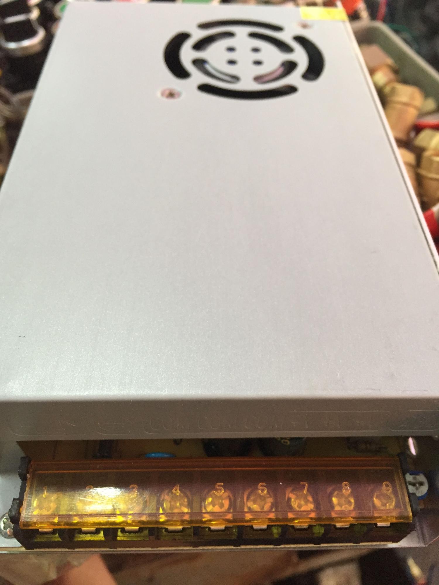 Nguồn tổ ong 12v 20A