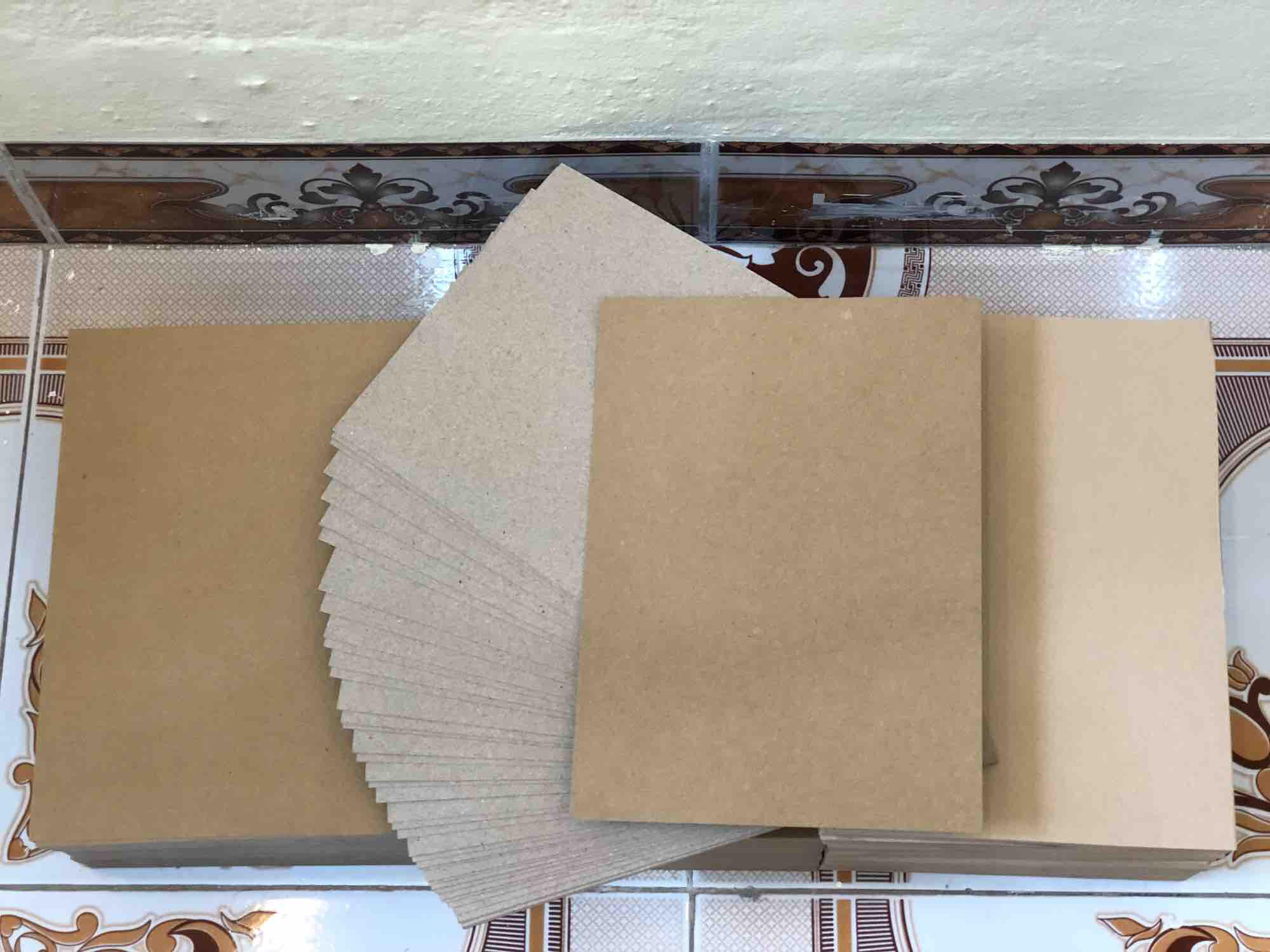 GIẤY KRAFT A5 ĐỊNH LƯỢNG 250 GSM (200 tờ)