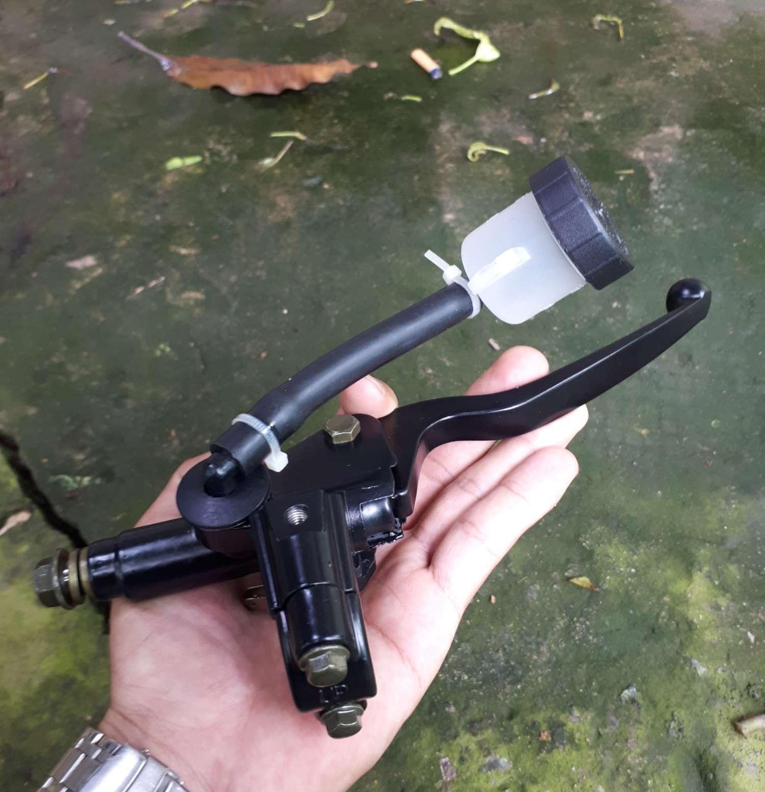 TAY THẮNG BÌNH DẦU RỜI