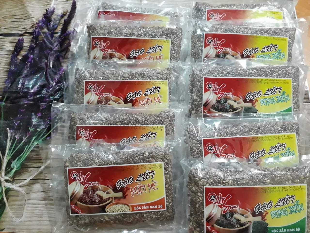 Cốm gạo lức rong biên