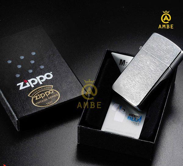 Zippo Brushed Chrome Slim bạc xước 1600