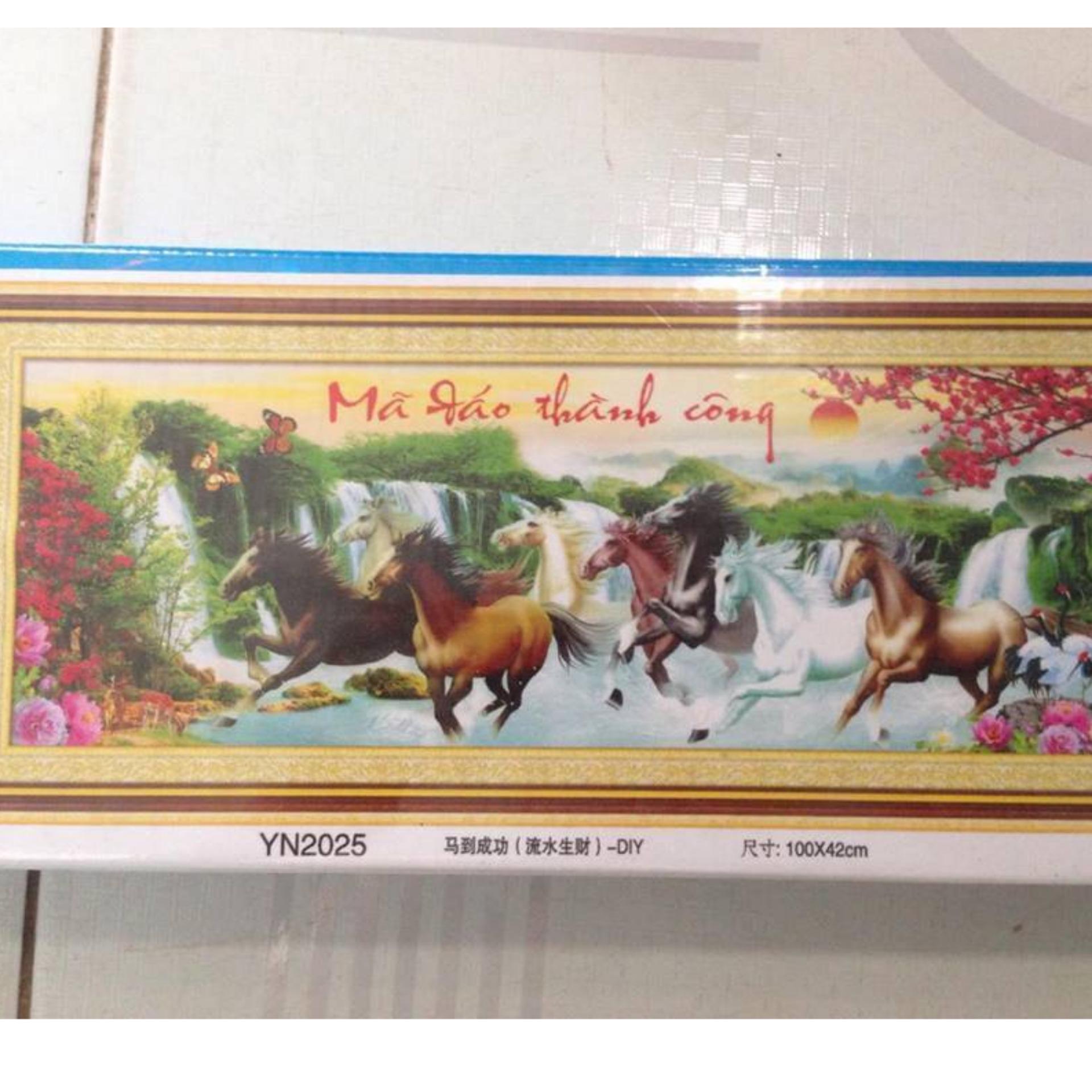 DF296-Tranh đính đá mã đáo thành công