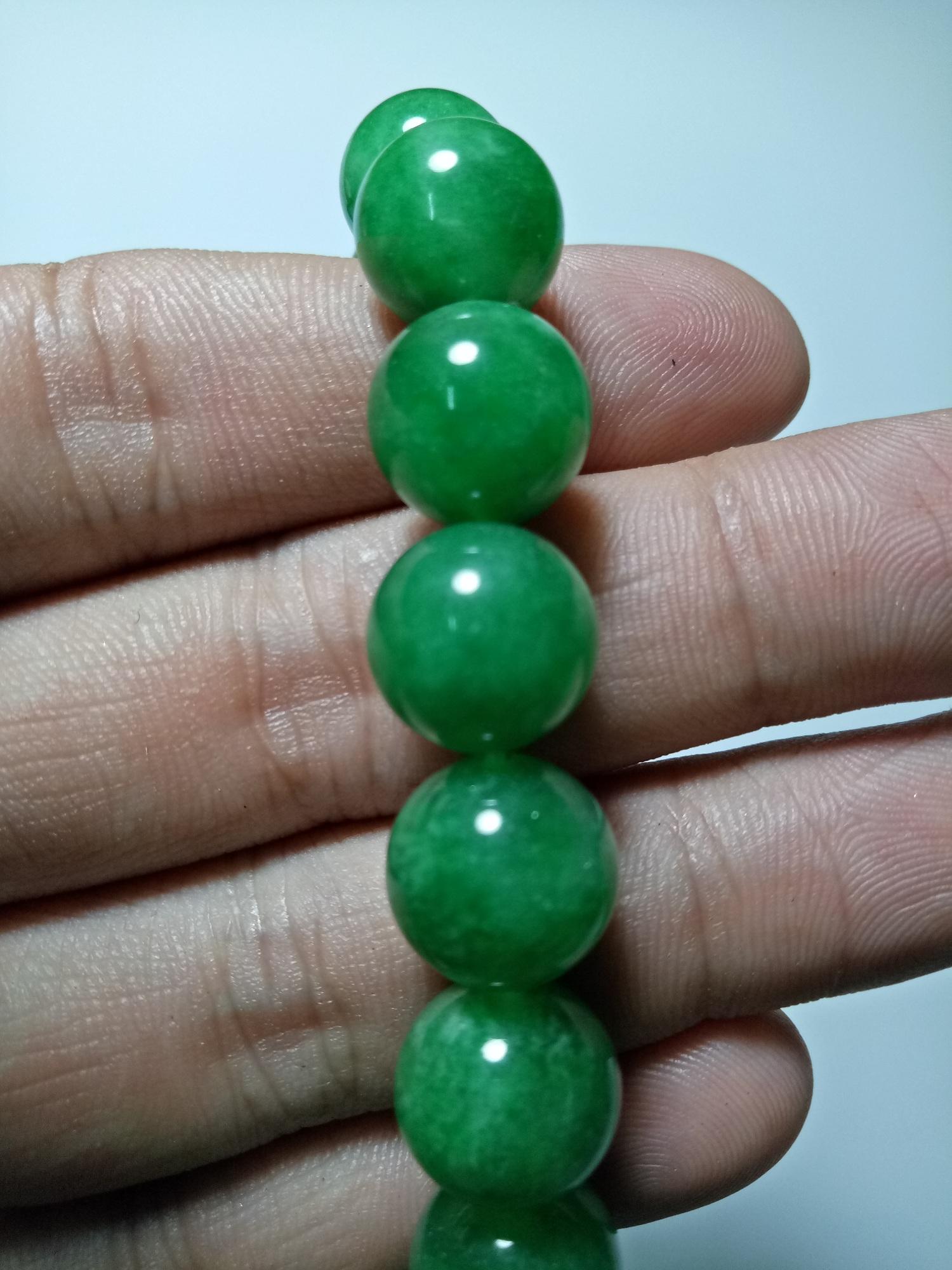 VÒNG TAY CẨM THẠCH (8 LI)