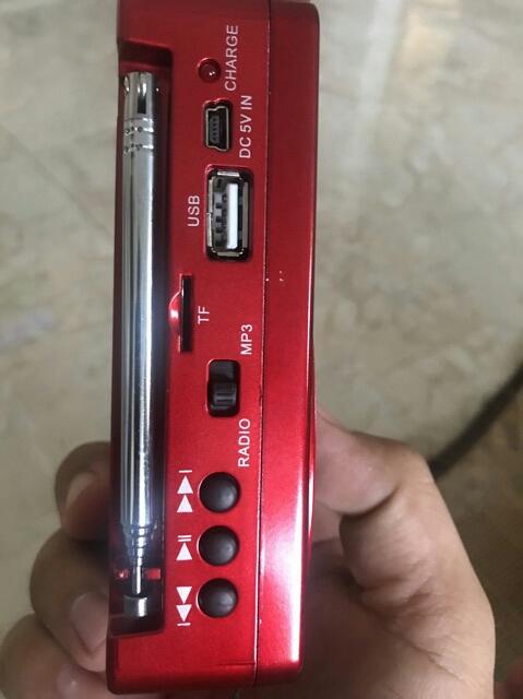 Đài sony sw-565u FM SD USB TẶNG CỦ SẠC iphone-