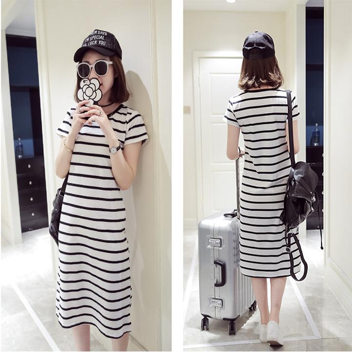 Đầm Suông Sọc Ngang Cổ Tròn