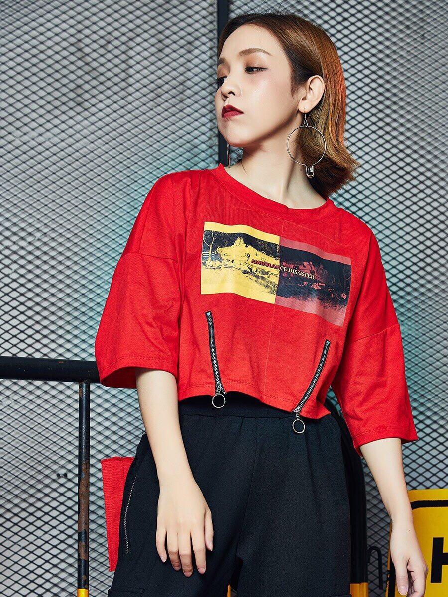 Áo thun croptop phối dây kéo chất lừ