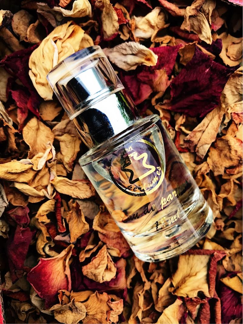 [HCM]Nước hoa nam AHAPERFUMES AHA879 Boss 15ml