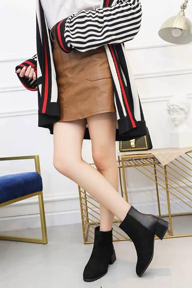 Giày Bốt Da Lộn Khóa Sau Gót Vuông 5cm