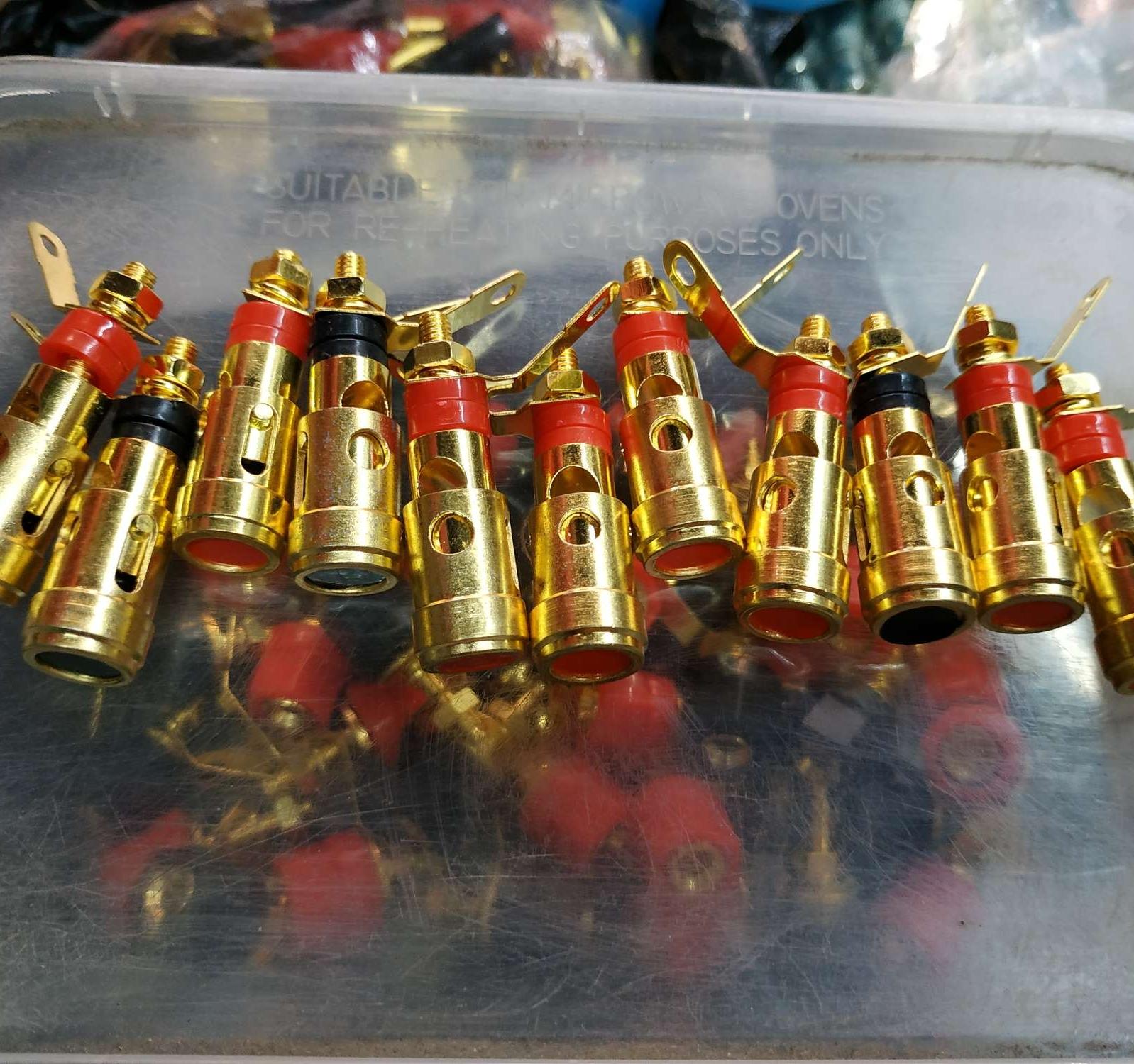 1 cặp cọc loa đơn