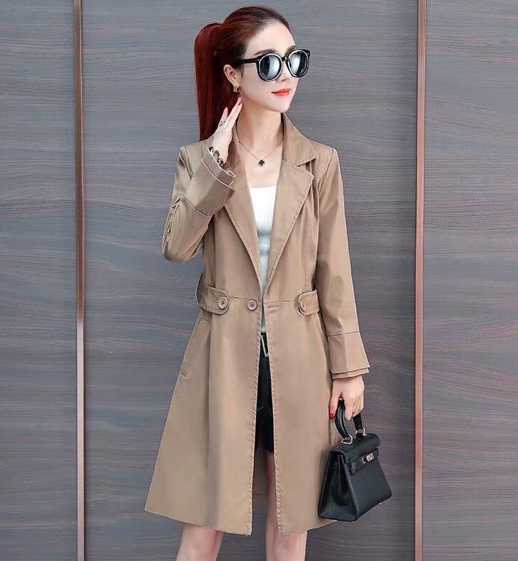 Áo khoác form dài cổ vest