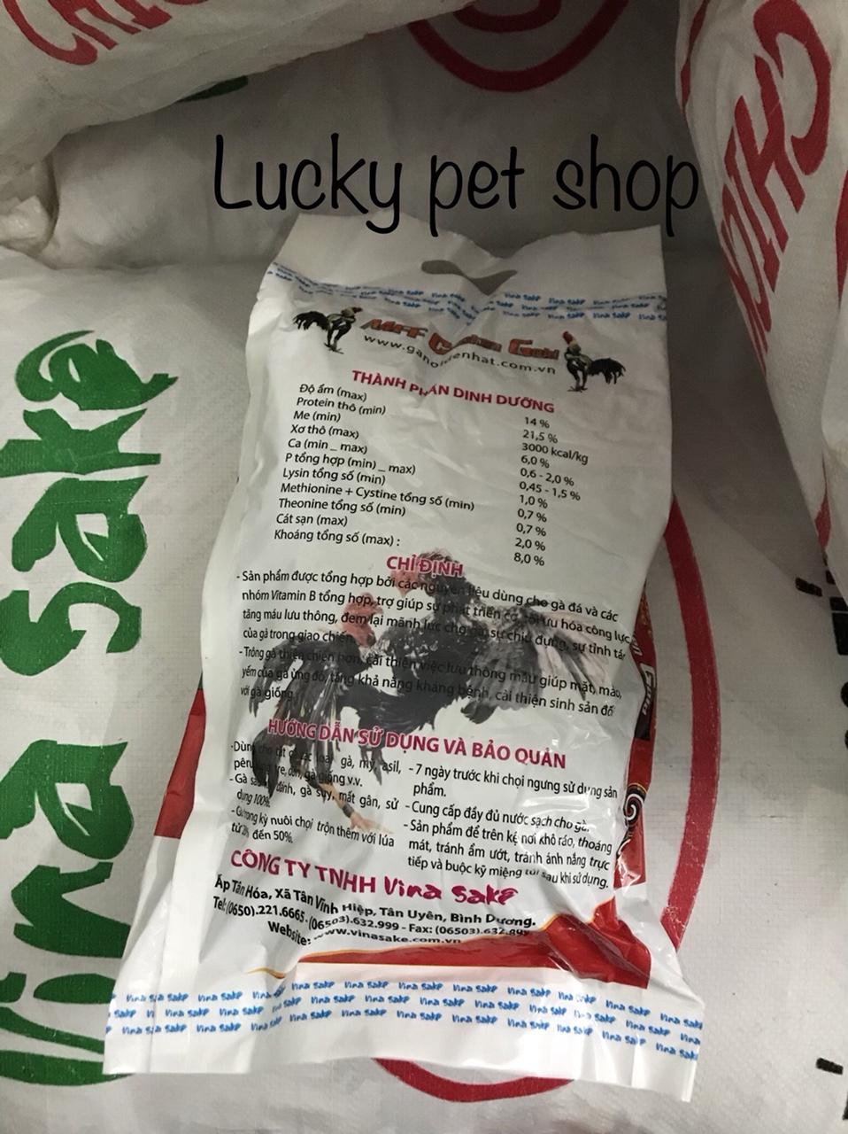 Thức ăn cao cấp dành cho gà đá - chicken gold gói 2kg