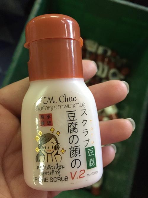 Scrub Tofu Trị Mụn Đầu Đen 30ml