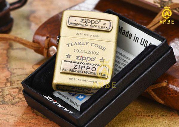 Zippo Yearly Code đồng bụi Z128