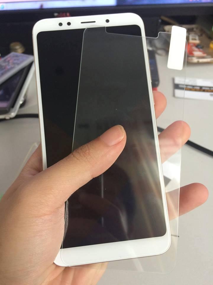 Kính Cường Lực xiaomi redmi 5 plus ( Tặng Keo Chống Hở Mép )