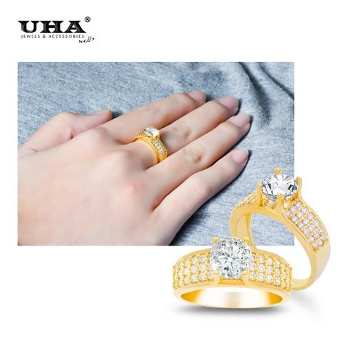 Nhẫn Nữ Đính Đá Sang Trọng
