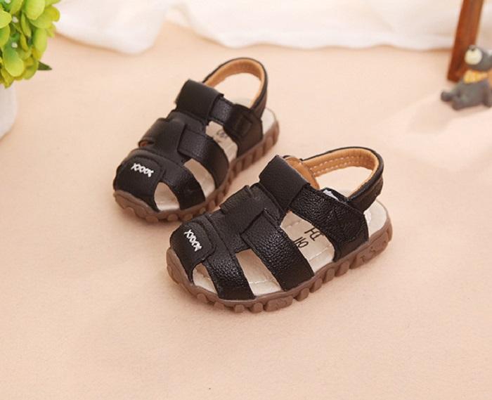Giày sandal cho bé trai RS123 size 21 - 30 (Màu đen)